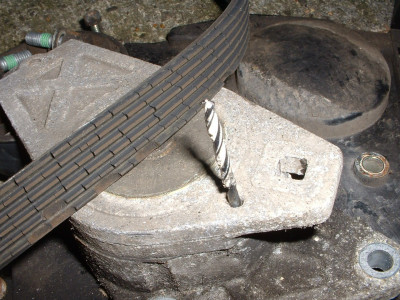 AUXILIARY BELT