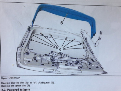 C5 Tourer rear hatch upper trim.jpg