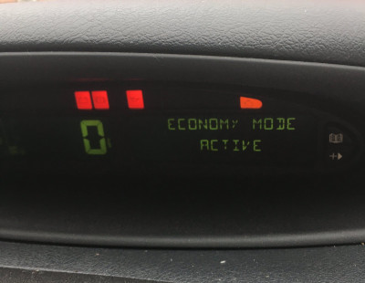 Citroen dash.JPG