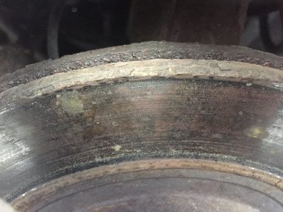 Ion Right Disc.JPG