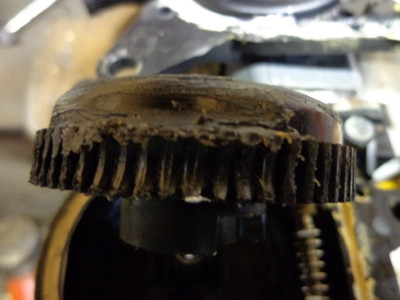 Worn plastic drive gear