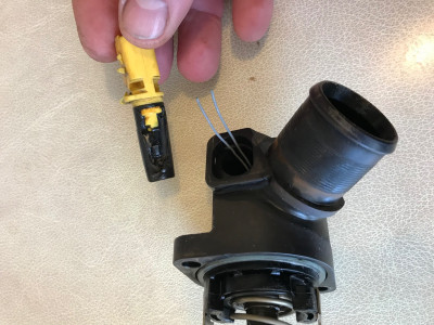 2007 Citroen C2 temp sensor pic 1