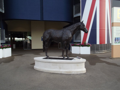 'Frankel' travesty of a bronze sculpture.