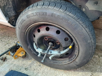 Wheel Pulling...