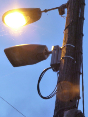 yellow street light