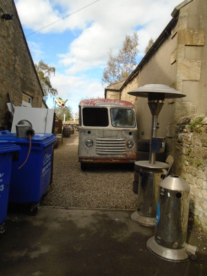 whatsthisthen round the back of the pub