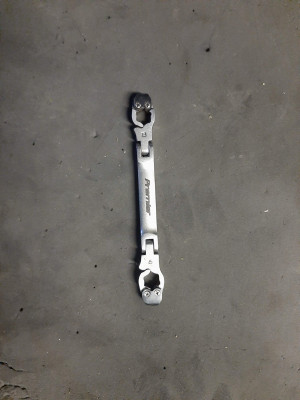 Special spanner