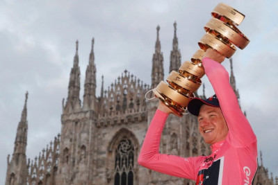(c) Cycling Weekly