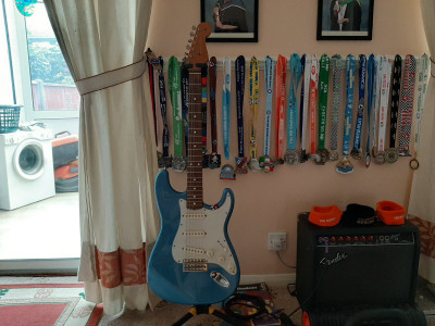 Fender Strat in Lake Placid Blue..