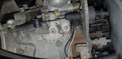 Wiring on the pump