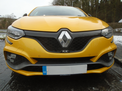 Renault do a bright yellow