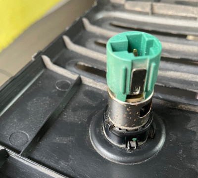 12v van connector3.jpg