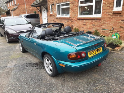 mx5rear.jpg