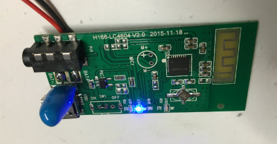 08 Bluetooth adapter 3.JPG