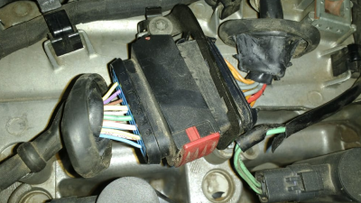 engine connector 407 v6 petrol .png