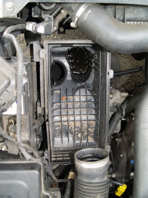 Air filter housing