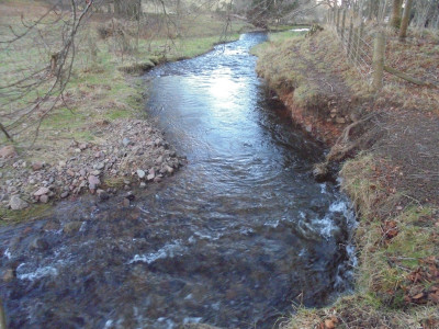 Leader Water,  Borders