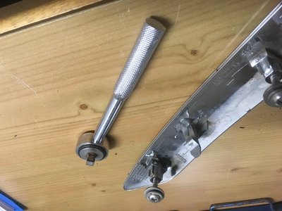 trim and torx drive used