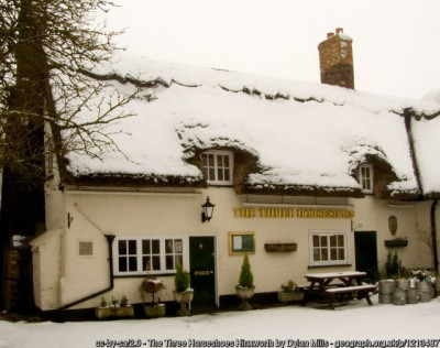 geograph-1213487-by-Dylan-Mills.jpg