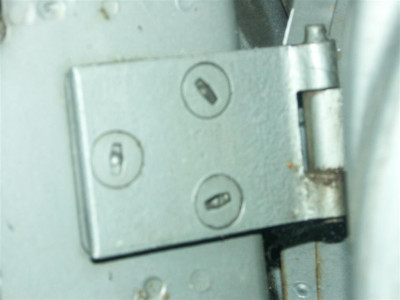 004 door hinge plate (Medium).JPG