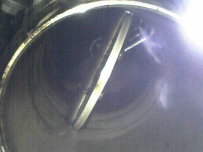 Anti shudder valve = open