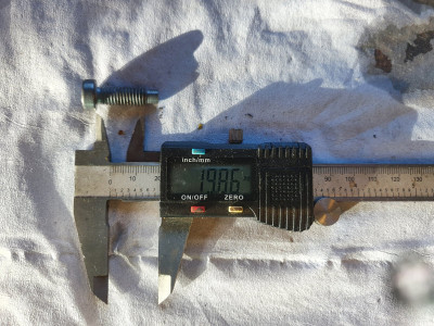 Length of thread - about 20mm