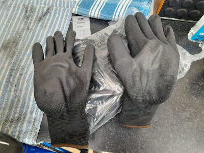 mechgloves.jpg