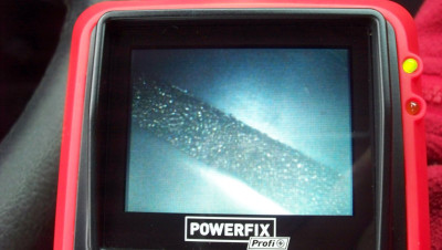 Endoscope of surviving seal between the drivers fascia duct and the windscreen duct