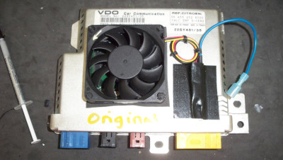 My modified ECU, with 12v regulator