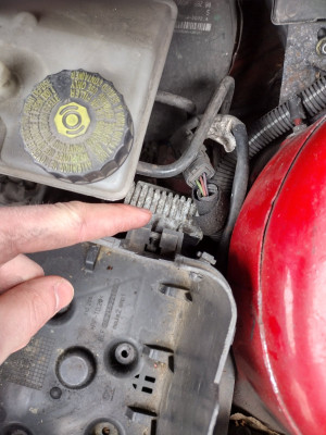 Relay on battery box