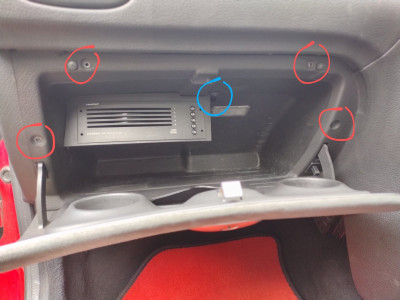 Glovebox fixings