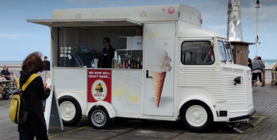 Own work, van on Southport pier