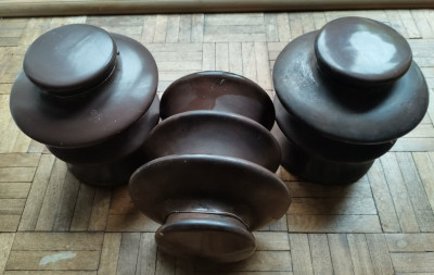 3 Insulators - own work
