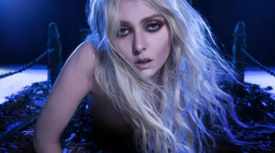 Taylor Momsen, Pretty Reckless.
