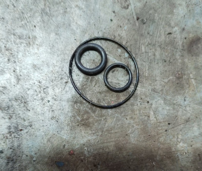 Some O rings - O O Own work