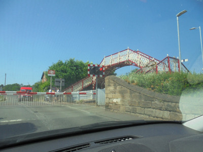 DSC04075.JPG (290.37 KiB) Viewed 719 times Falcon Original<br />Prudhoe Station Level Crossing<br />South Side Ovingham Bridge