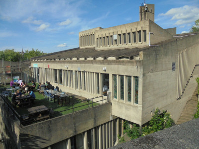 Falcon Original<br />I'll call it Dunelm House probably has another name now