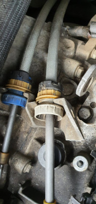 Gear selector cable.