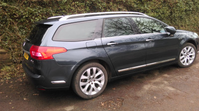 Citroen c5 estate tourer exclusive .jpg