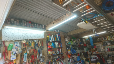 MTM Original  The lights 3 x 11W fittings