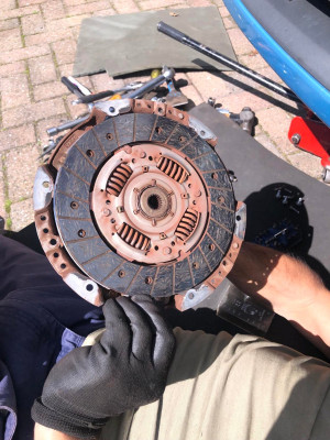 Skull's = Lots left On Clutch Disc