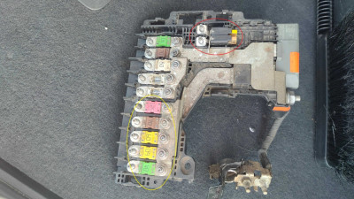 FUSES.JPG