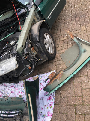 Skull’s - Bumper and Wing removed