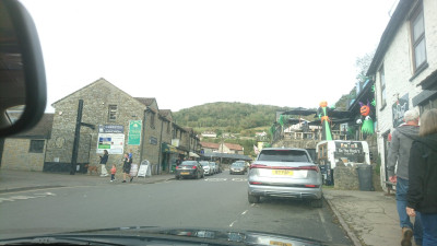 Cheddar approach to the gorge.