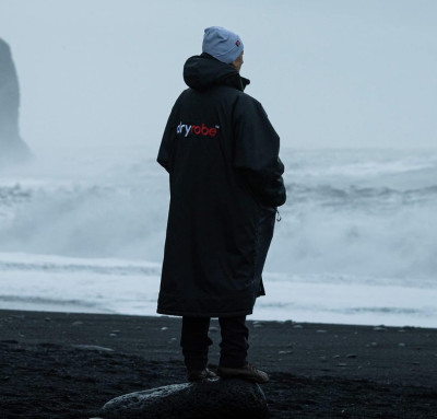 (c) Dryrobe