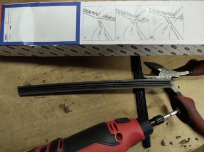 Wiper surgery in progress - own work