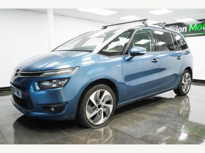 Nice blue. The (18&quot;) wheels don't do anything for me! (Autotrader)