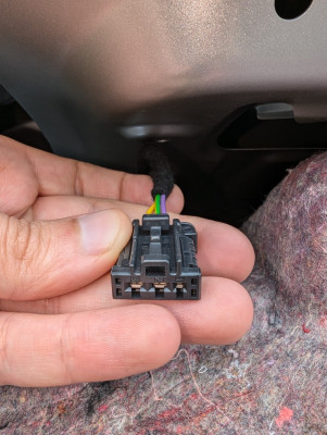 Left side backup light connector
