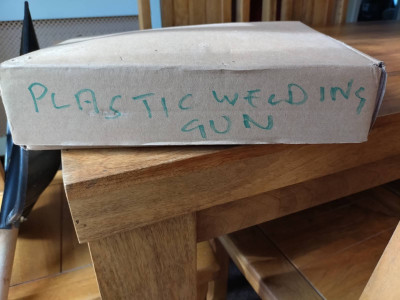 The garage storage box