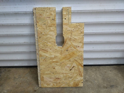 The mounting board to support the drill.
